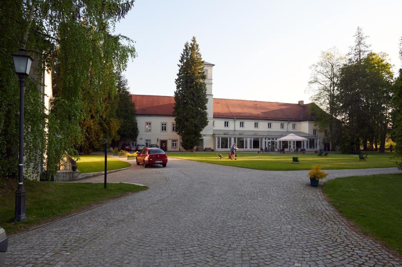 Zamek Na Skale Hotel Trzebieszowice Exterior foto